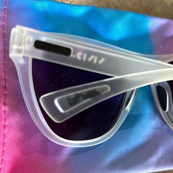 Giro Mills Sunglasses Matte Clear Onyx - Picture 3 of 11